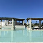 Elisabetta Con Idromassaggio E Area Piscina גאליפולי